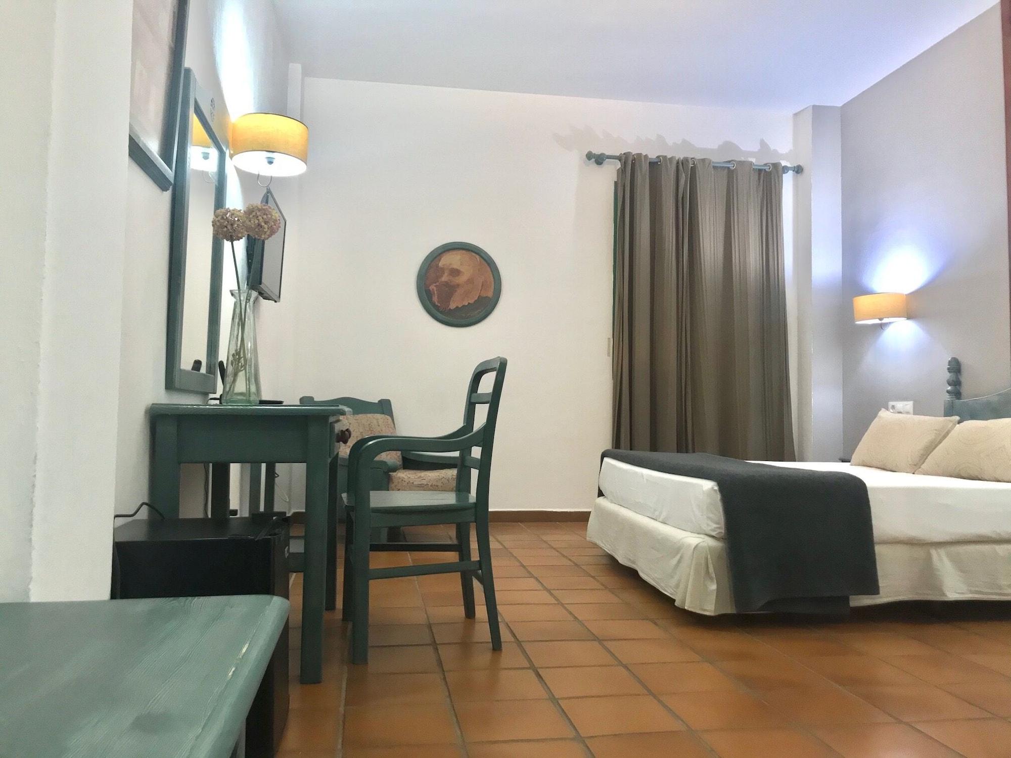 Hotel Αλμάγκρο Εξωτερικό φωτογραφία