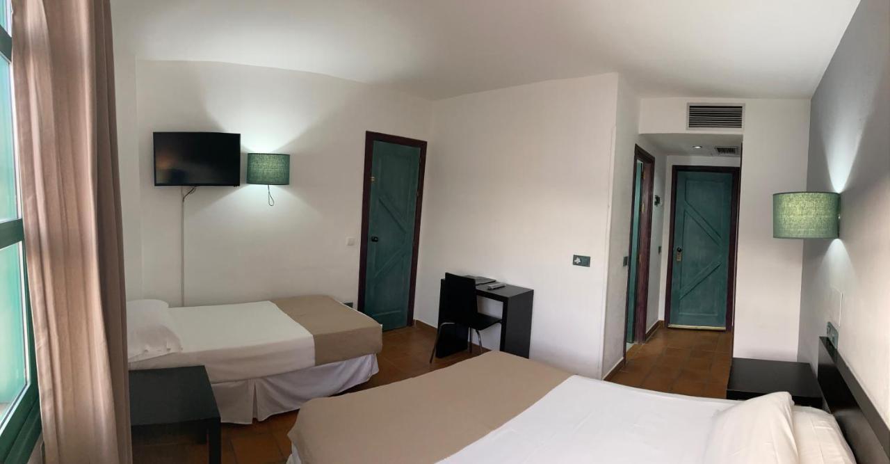 Hotel Αλμάγκρο Εξωτερικό φωτογραφία