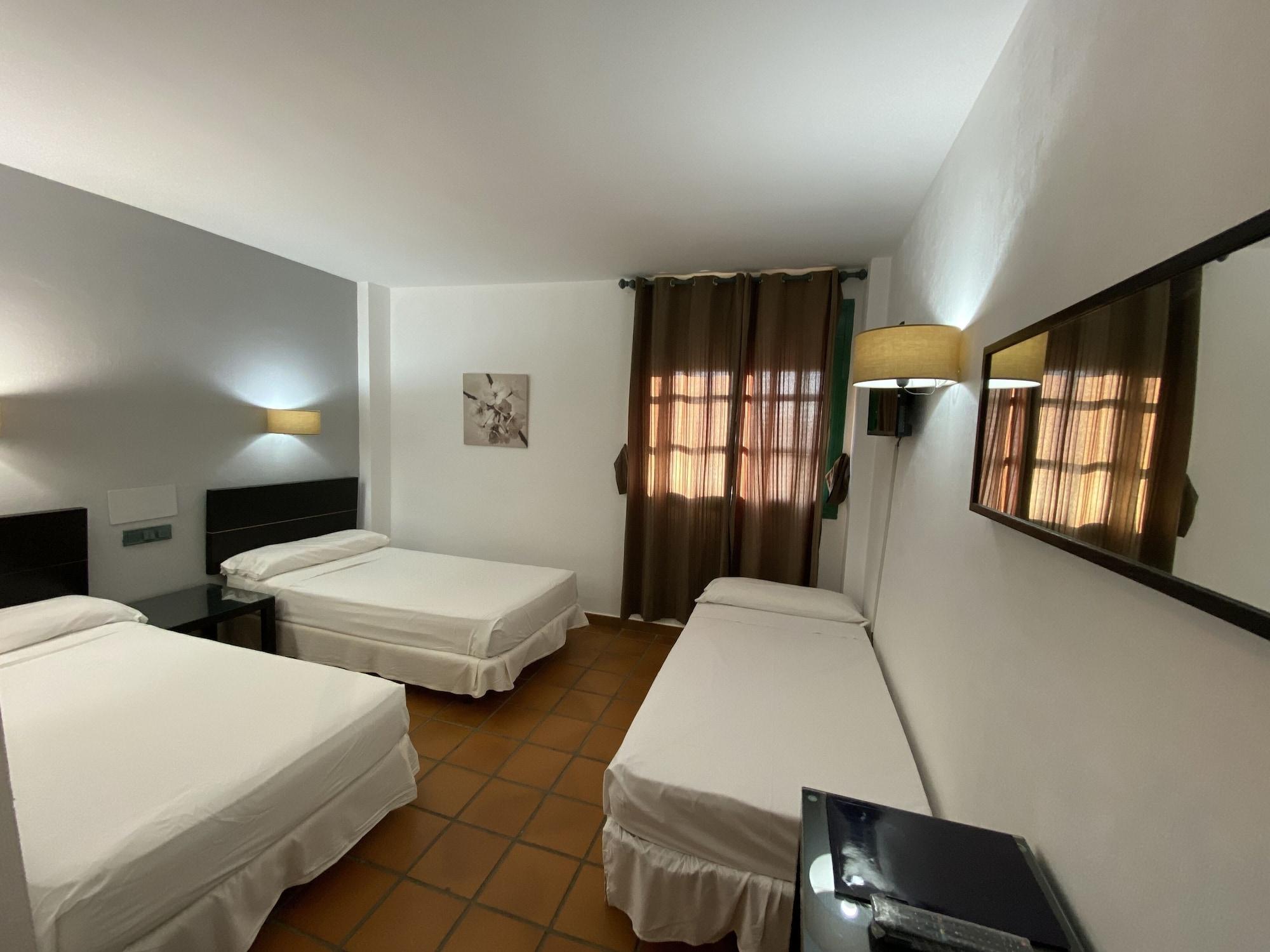 Hotel Αλμάγκρο Εξωτερικό φωτογραφία