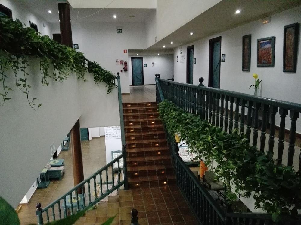 Hotel Αλμάγκρο Εξωτερικό φωτογραφία