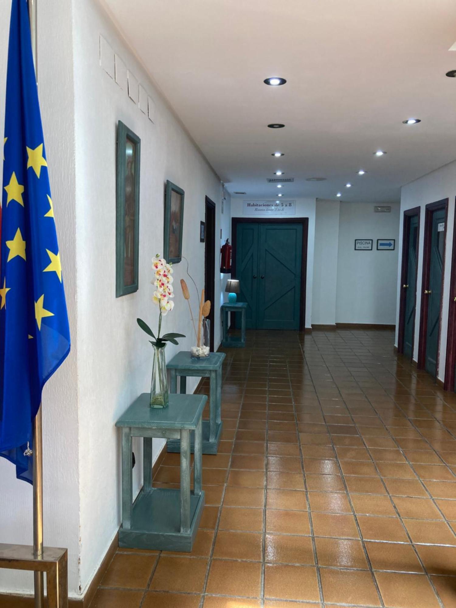 Hotel Αλμάγκρο Εξωτερικό φωτογραφία